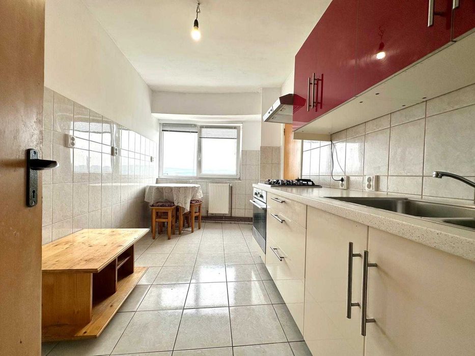 Inchiriez apart.3 camere dec.in Alba Iulia-ultracentral