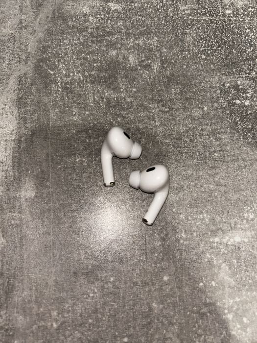 Apple Air Pods Pro(2nd generatin) Калъф MagSafe(USB-C)-2023