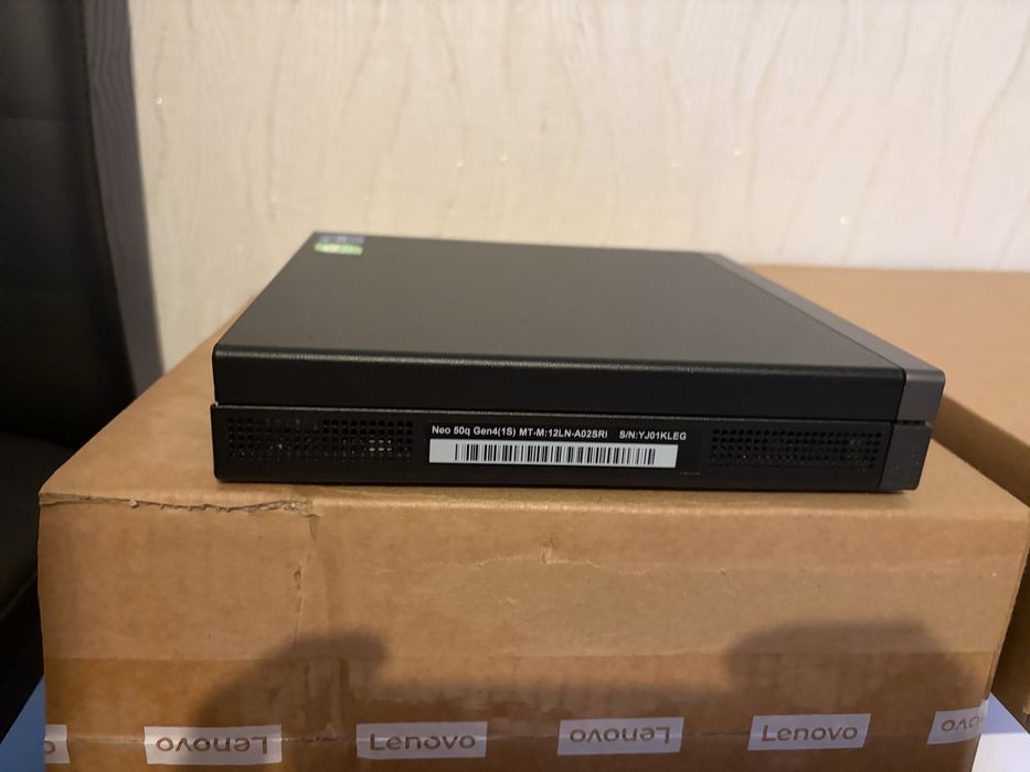 Mini PC Lenovo ThinkCentre neo 50q Gen 4 i5 13th 32GB RAM SSD 512GB  12LN-A02SRI