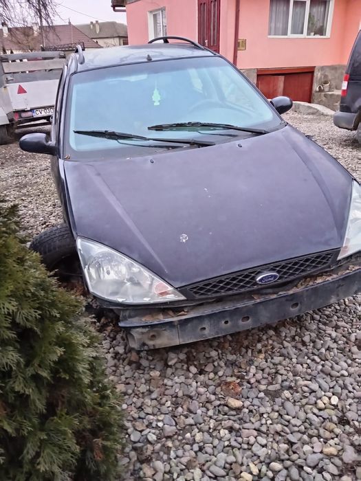 Dezmembrez Ford Focus