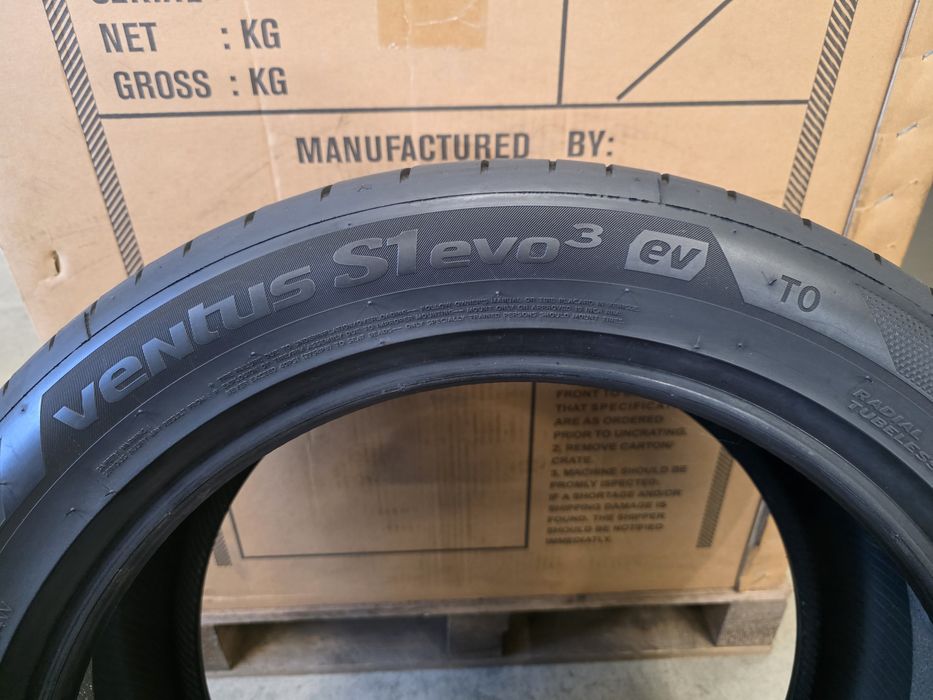 255/45R19 104W 4бр.Hankook ev TO  Performance Неразличими от НОВИ-DEMO