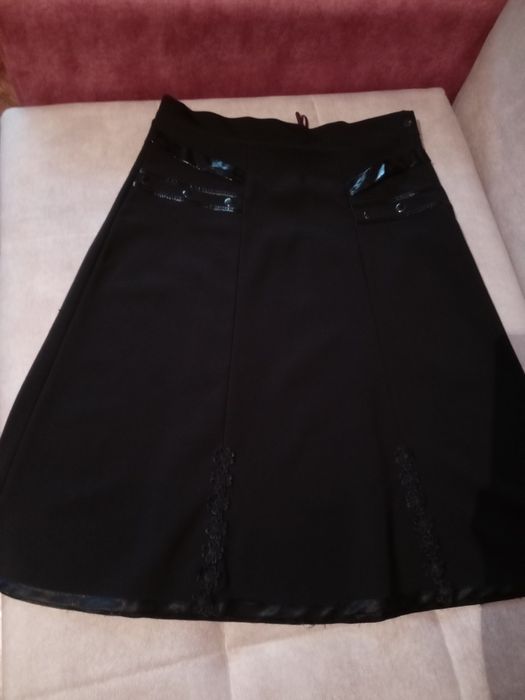 Продам юбки 46 р, 700 тенге