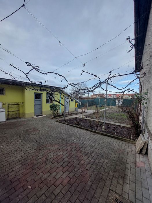 Casa de vanzare in Tiglari