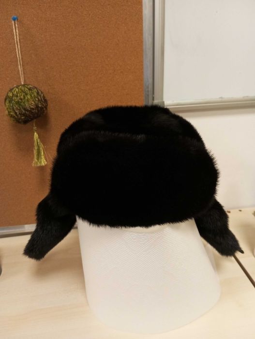 Продам норковую шапку