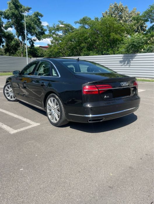 Audi A8, accept variante!