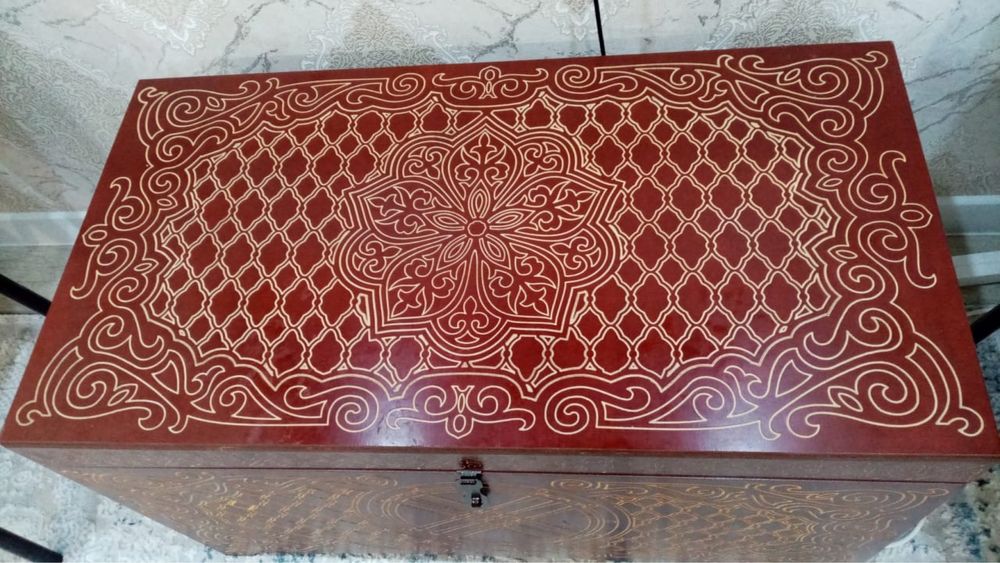 Продам деревянный сандық