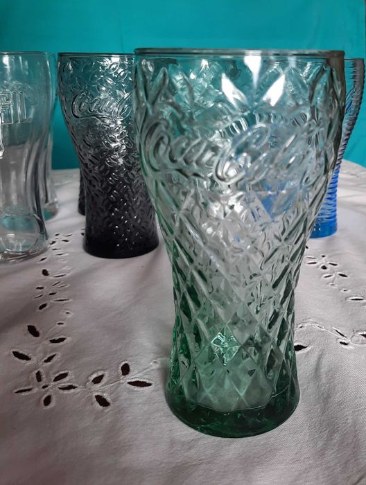 Стъклени чаши Coca-Cola