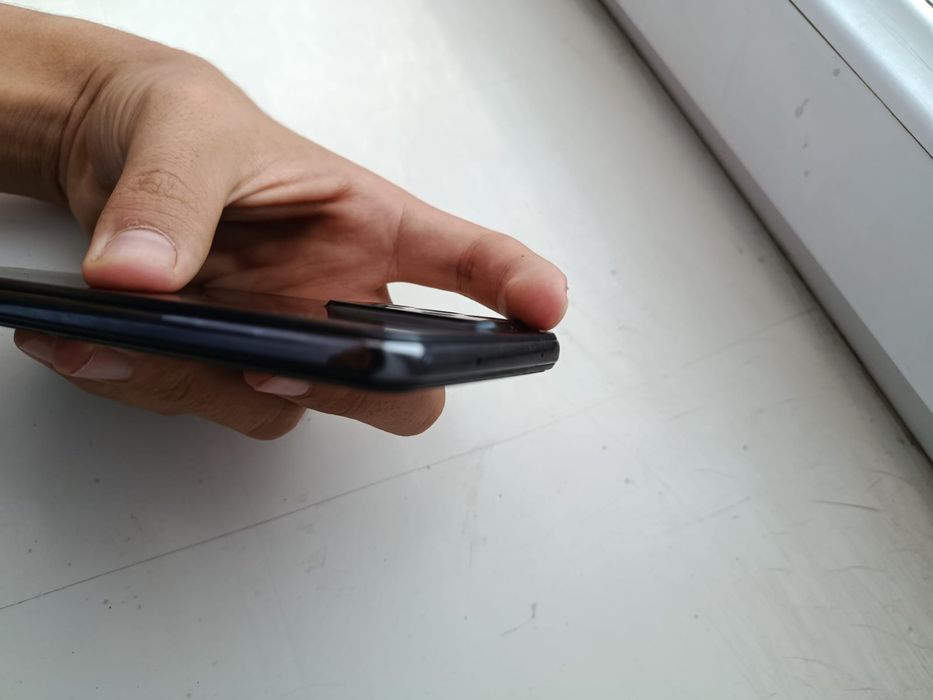 Samsung a52 продам