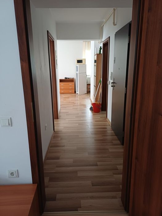 Apartament 2 dormitoare, zona Stadion, etaj 1, de închiriat