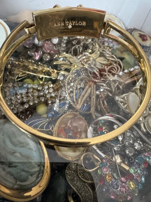 Браслет Ann Taylor