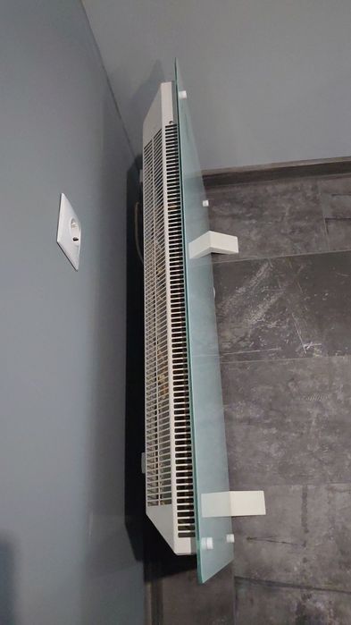 Конвекторен радиатор стъклен TESY CN205 EASLFR  2000W.