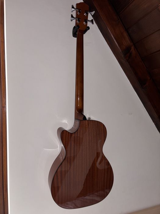 Chitara BASS CB-60SCE!! Stare PERFECTA!!