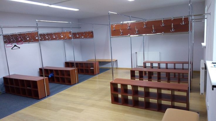 Вешалки на раздевалку шкаф