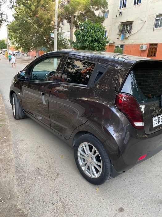 Spark 2020 yil benzin kraska top tozza 117 000km yurgan masofasi