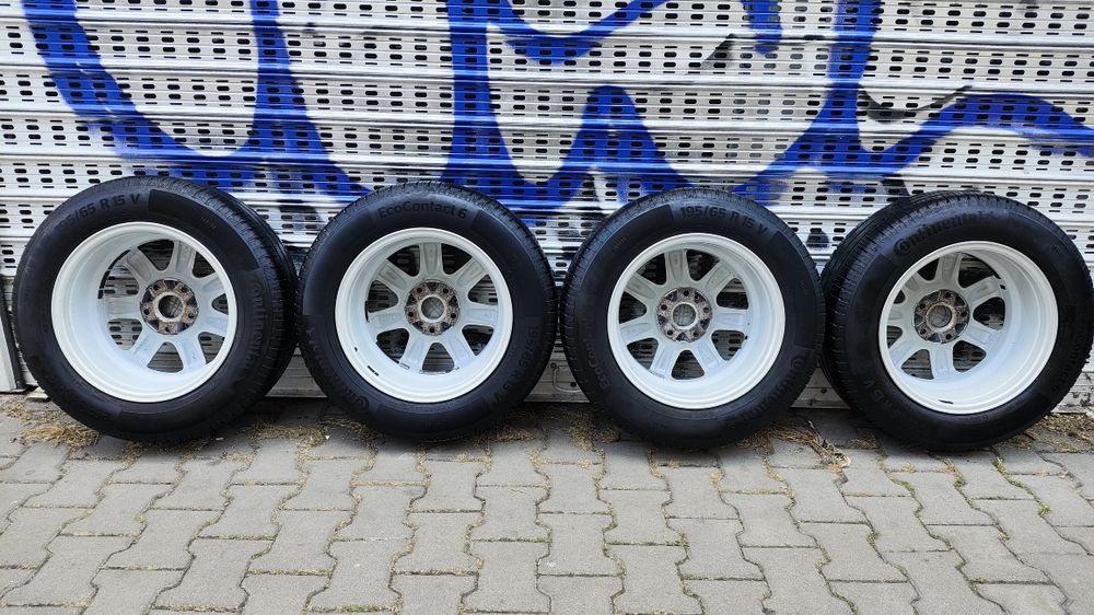 Алуминиеви джанти Rial 5x112 с летни гуми Continental 195/65/15