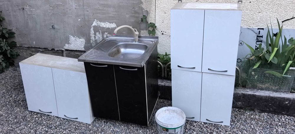 Продам гарнитур и вешалку кресло