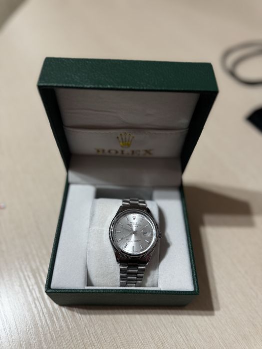 Часы rolex новые