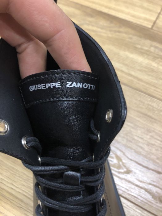 Мъжки кецове нови