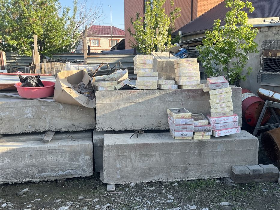 Битон Советский фундаментный блок