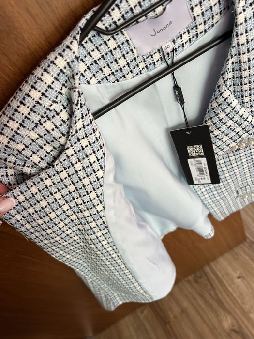 Пола и сако Junona