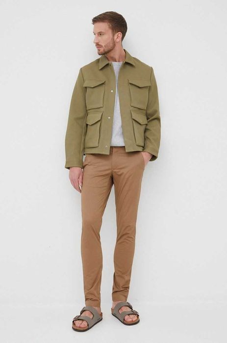 Яке на Michael Kors. Цвят зелен. Хаки Размер М. Милитъри стил. Класика