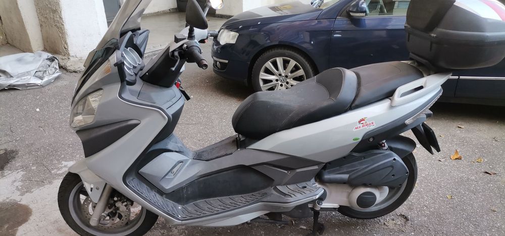 Scuter Malaguti Madison 3