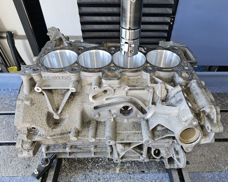 Reconditionare motor complet - Rebucsare bloc motor, Jaguar XE, XF, F-Pace, Range Rover Evoque Sport 204DTA 204DTD INGENIUM