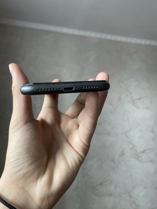 Продам айфон 11 НА ЗАПЧАСТИ