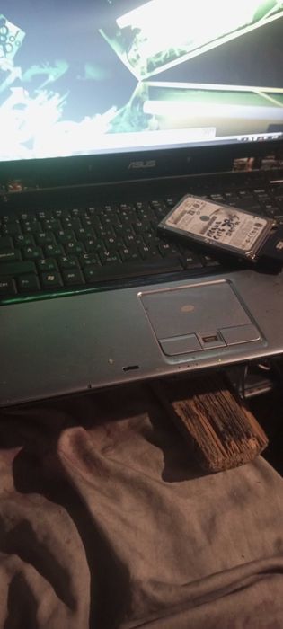 Ноутбук ASUS m51s