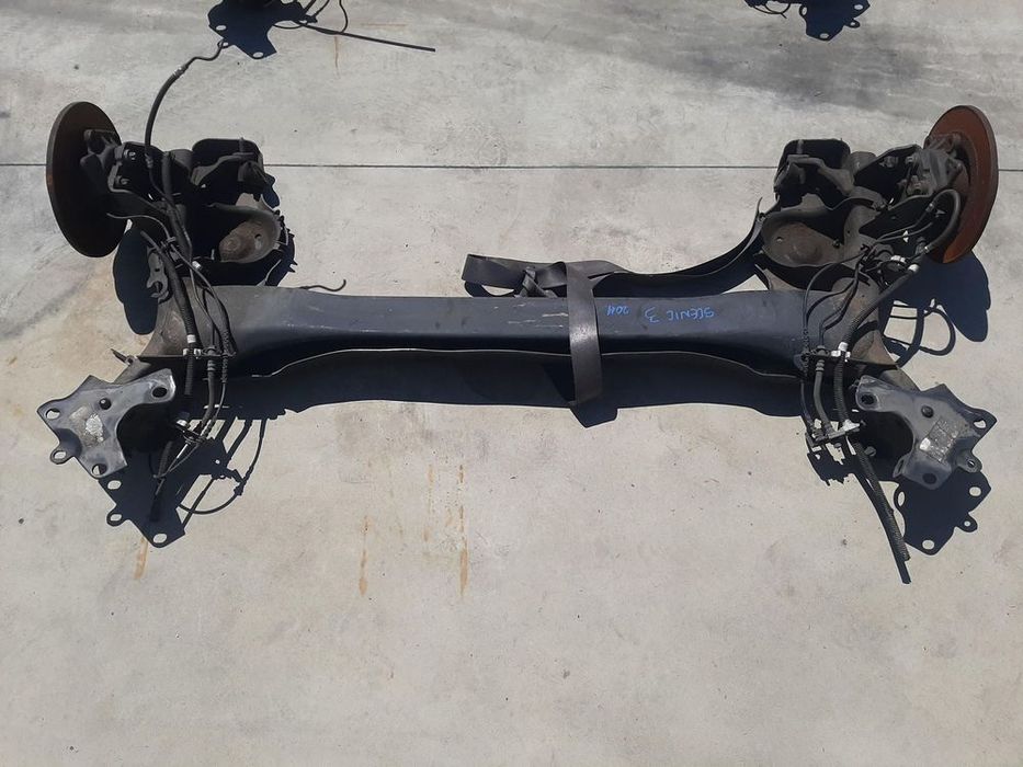 punte spate renault scenic 3 jzo 2011