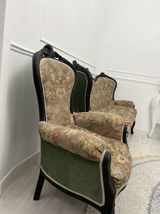 Диван и 4 кресло