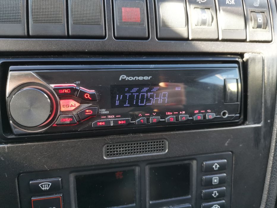 Pioneer Mvh 180ub