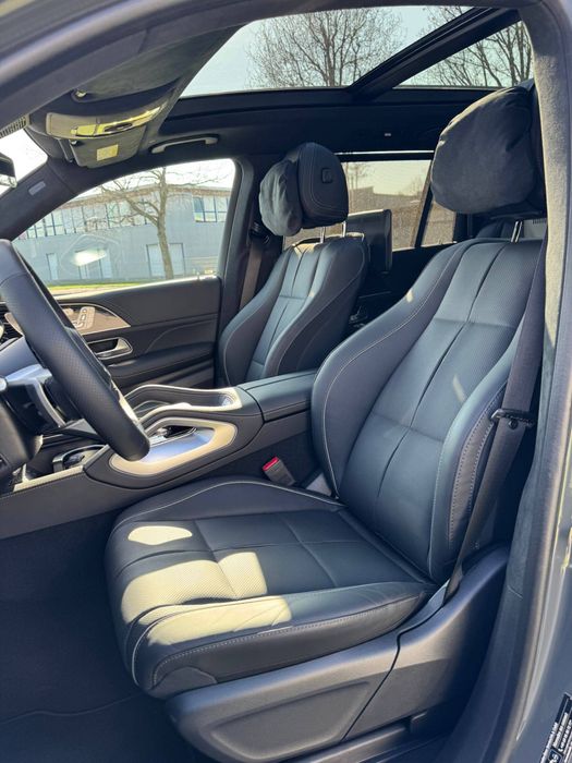 Mercedes Benz GLS 450 AMG Line Ultimate (Full option)