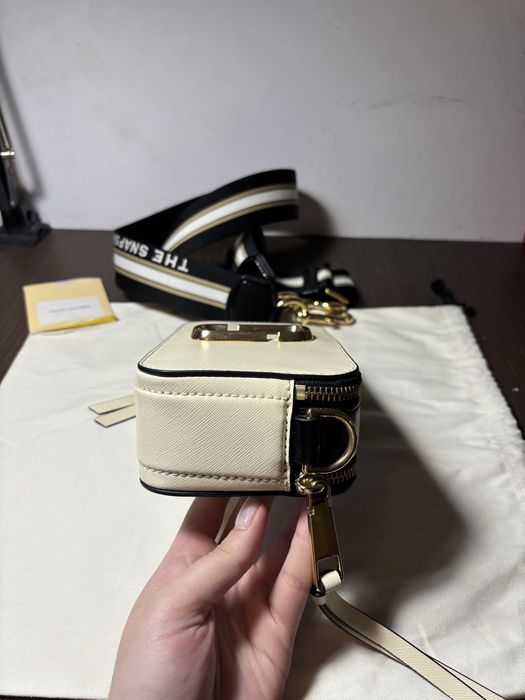 Geantă Marc Jacobs, model SnapShot bag
