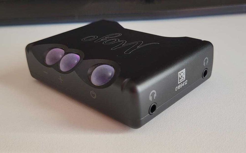 DAC + AMP căști Chord Mojo – FPGA / Sunet High-End / 32bit 768kHz / stare impecabilă