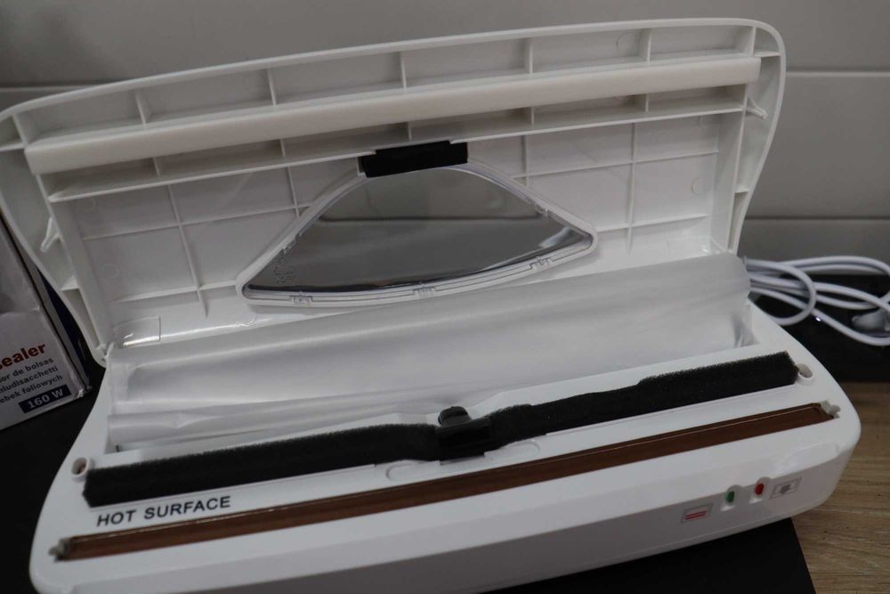 Вакуумираща машина за торбички SEVERIN FS3604 / 160W