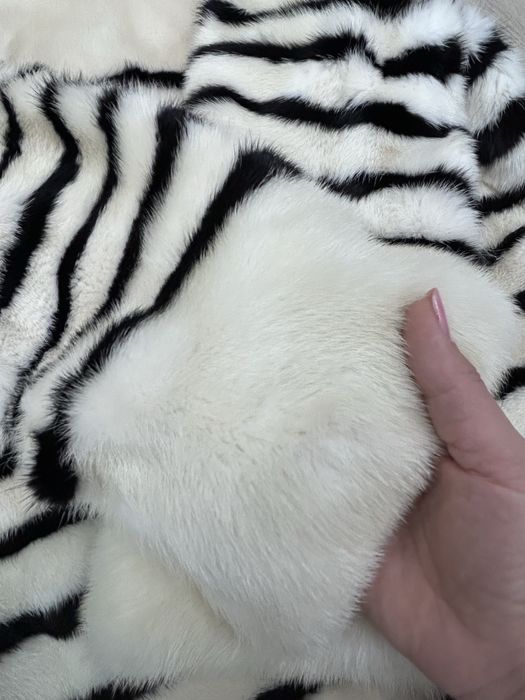 Шубы продам 40000