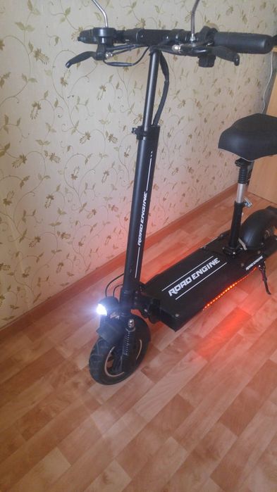 Продаю электросамокат