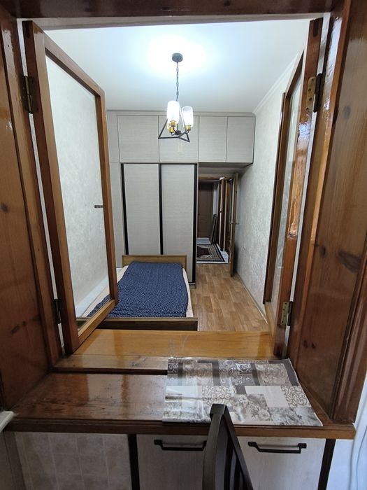 2 х ком квартиру кирпич 77 серия . 1/4. Ремонт не торец балкон 2 на 6