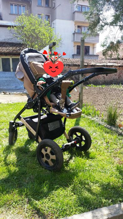 Бебешка количка с два коша