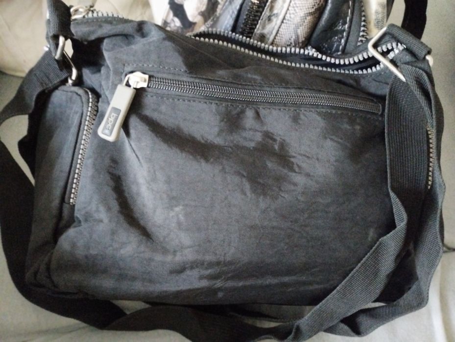 Geanta tip postas unisex Bonprix