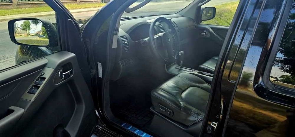НА ЧАСТИ! Nissan Navara D40 2.5 DCi 4x4 АВТОМАТИК рейлинг степенки