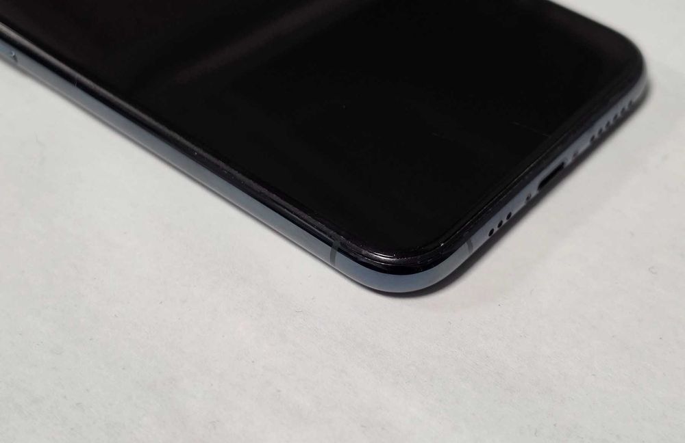 Iphone 11 Pro 64GB battery health 100%