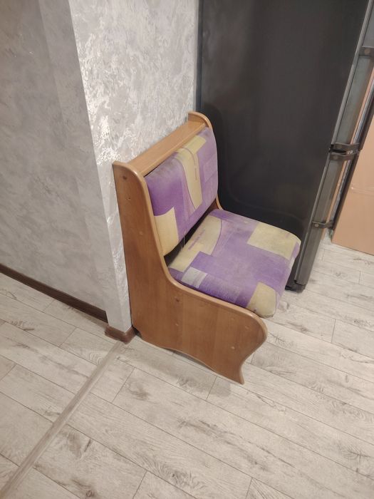 Отдам мебель  в нормальном состоянии.