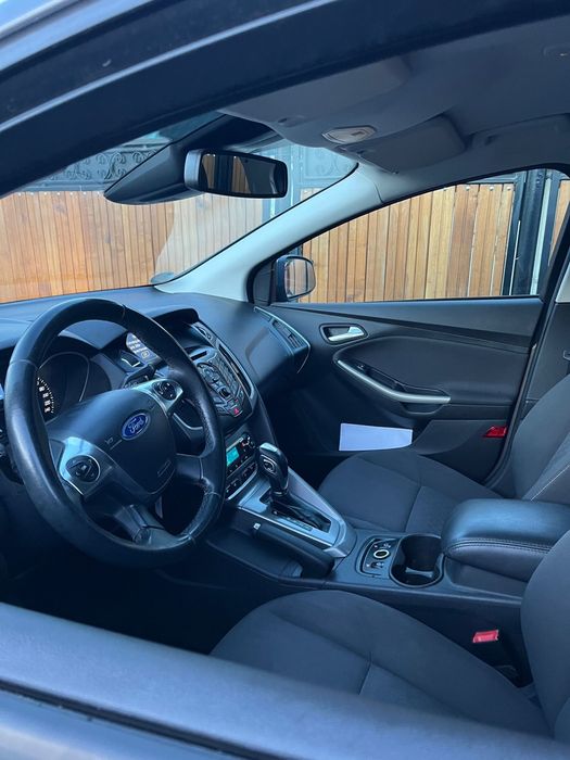 FORD Focus 2014 — imagine 5
