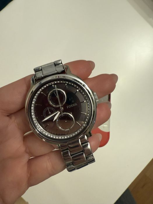 Fossil часовник