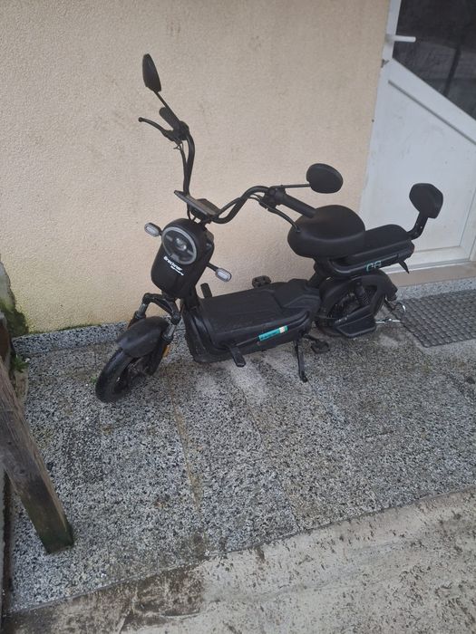 Vand Scuter Electric Breckner