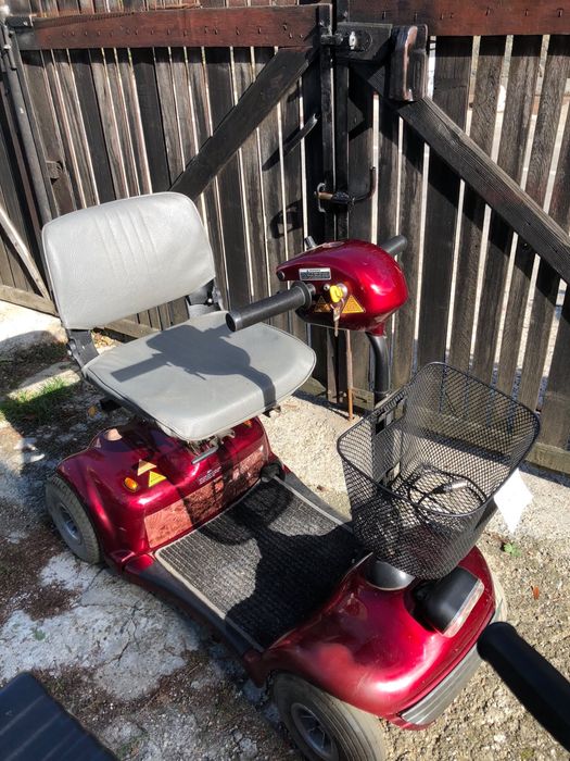 Vand scutere electrice