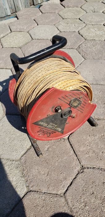 Продам уровнемер.