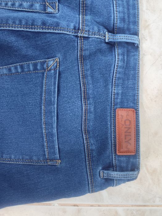 Blugi Only - mărime L/30 - talie elastica 80->96 cm